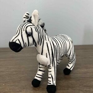 FAO Schwartz‎ Plush Black & White Zebra Plush